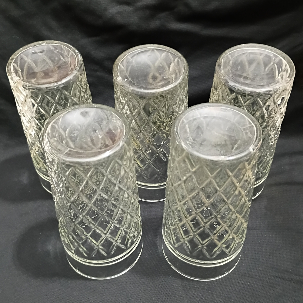 Diamond-Pattern Clear Glass Tumbler Set - Clear - Picture 3 of 4